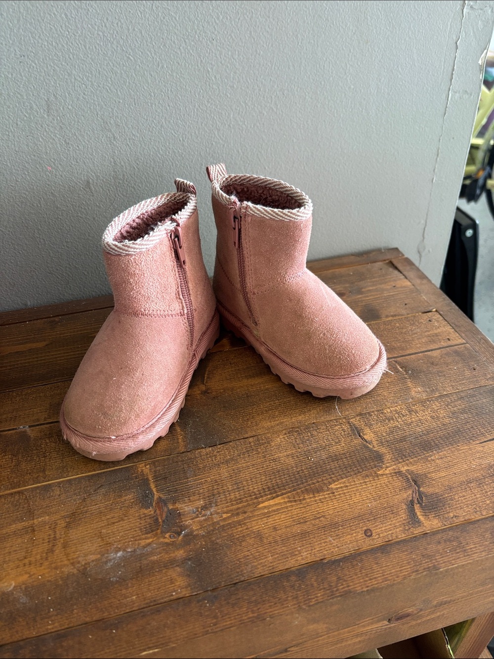 BearPaw Toddler Boots